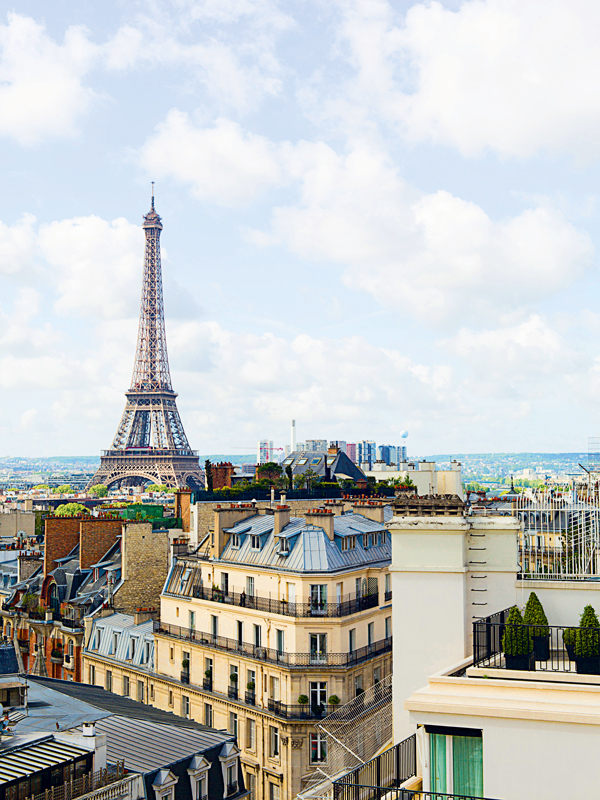 Elie Saab’s picturesque choice is at the Four Seasons George V in Paris (Photos by Alice Gao)